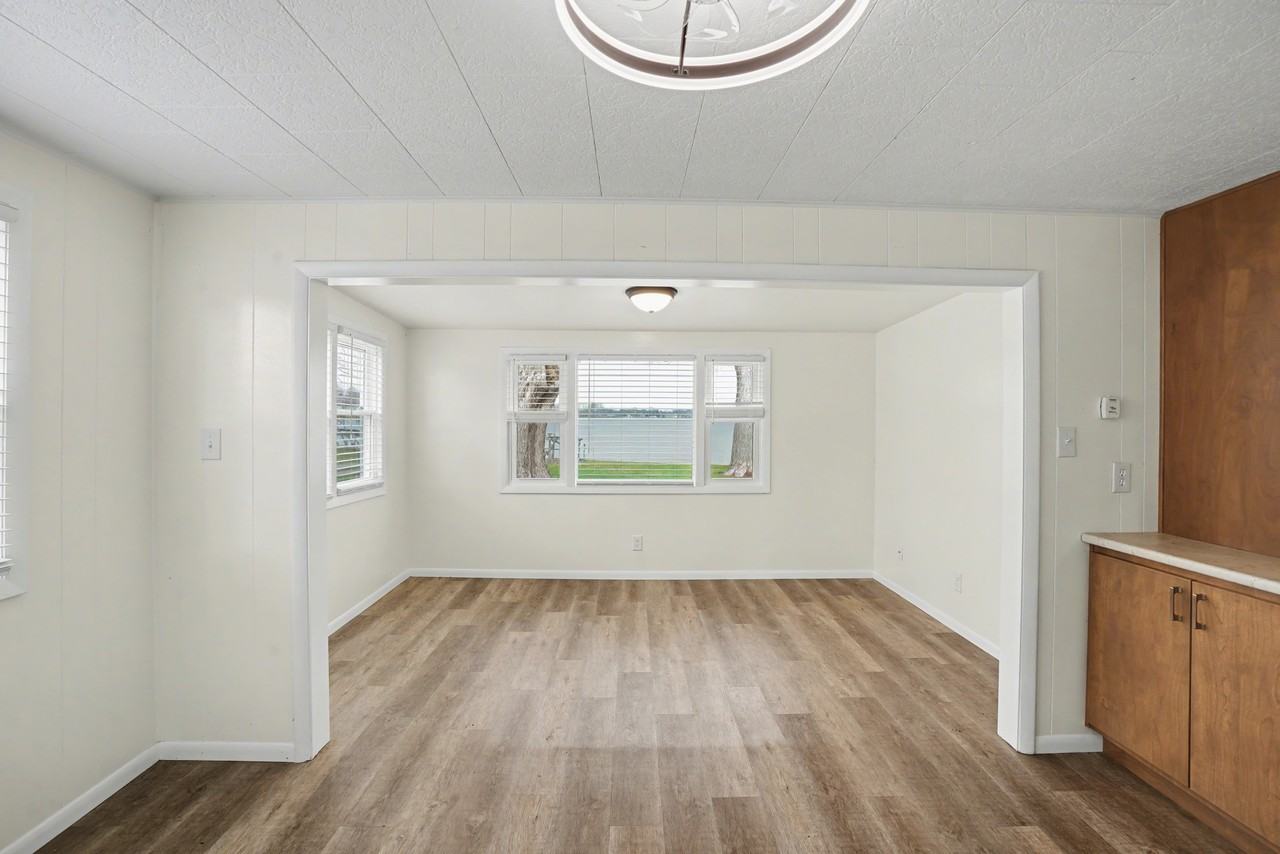 6520 S 070 E #1 - Photo 5 of 35