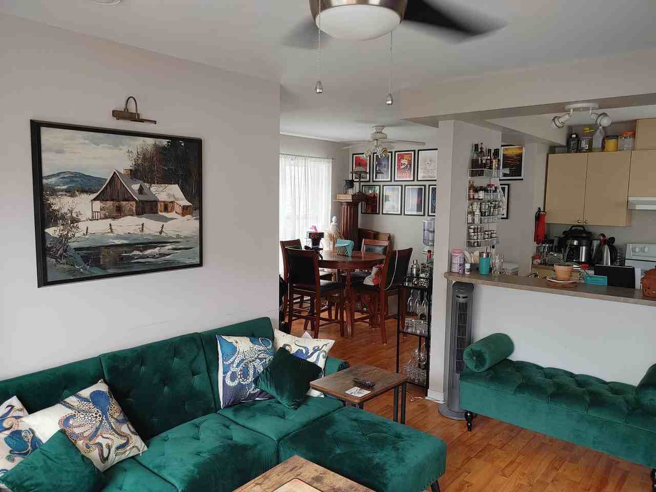 190 Rue Champlain #B - Photo 6 of 7