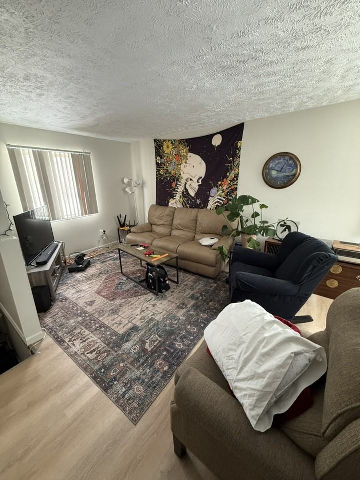 1250 Lilac Ave #1 - Photo 5 of 19