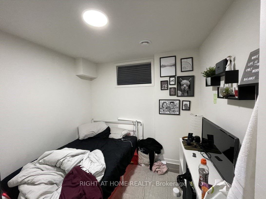 1258 Broadview Avenue #1 - Photo 4 of 7