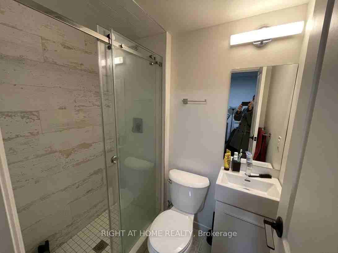 1258 Broadview Avenue #1 - Photo 7 of 7