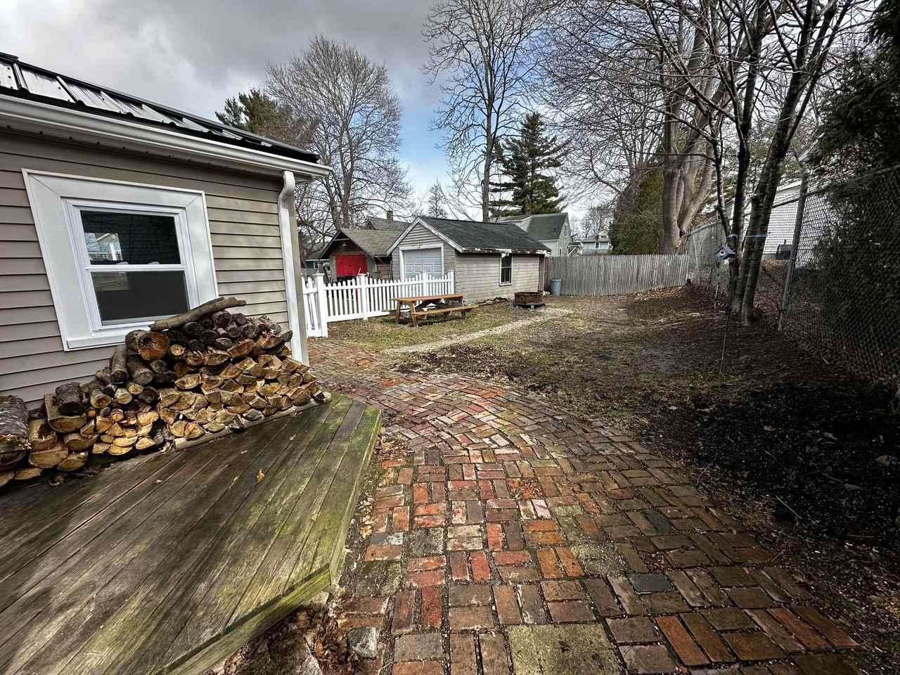 24 Stone St #1 - Photo 2 of 13