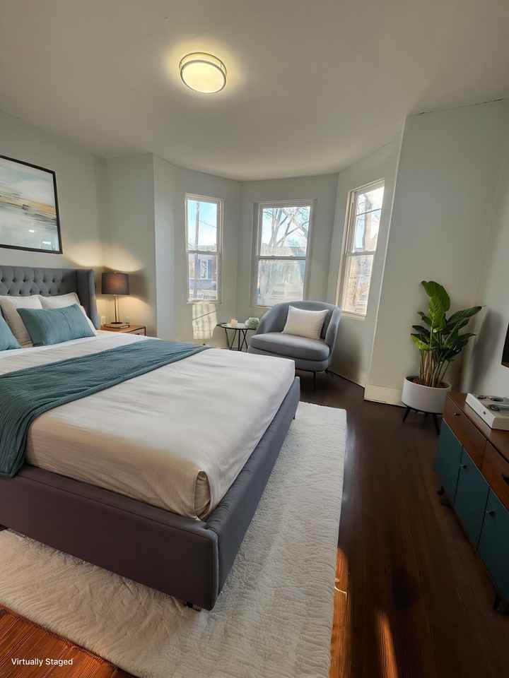 4338 N Franklin St #1 - Photo 4 of 9