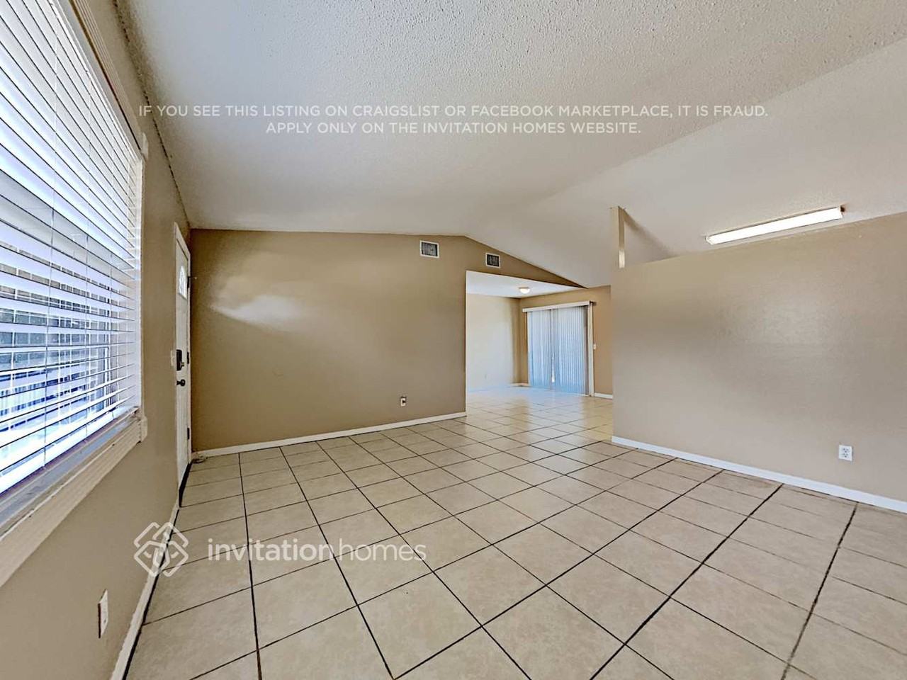 7509 N Saint Peter Ave - Photo 3 of 14