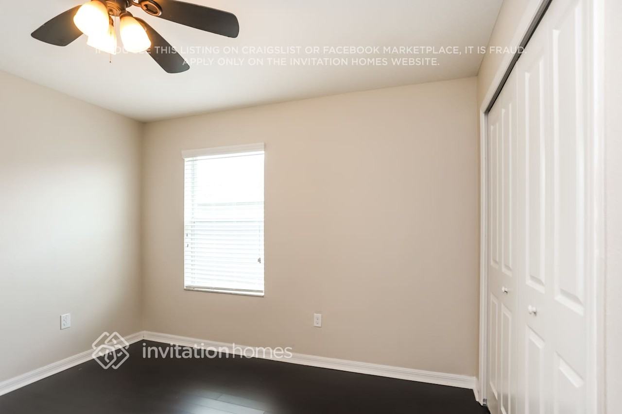 10667 Lake Montauk Dr - Photo 7 of 14