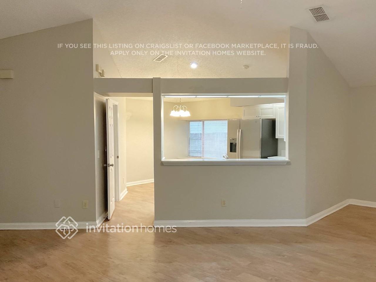 4859 Wallingford Pl E - Photo 2 of 11