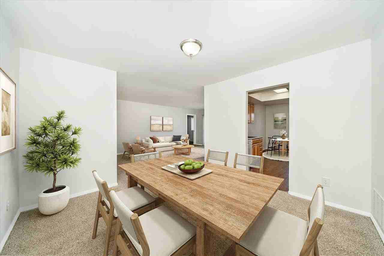 The Worthington - Photo 4 of 39