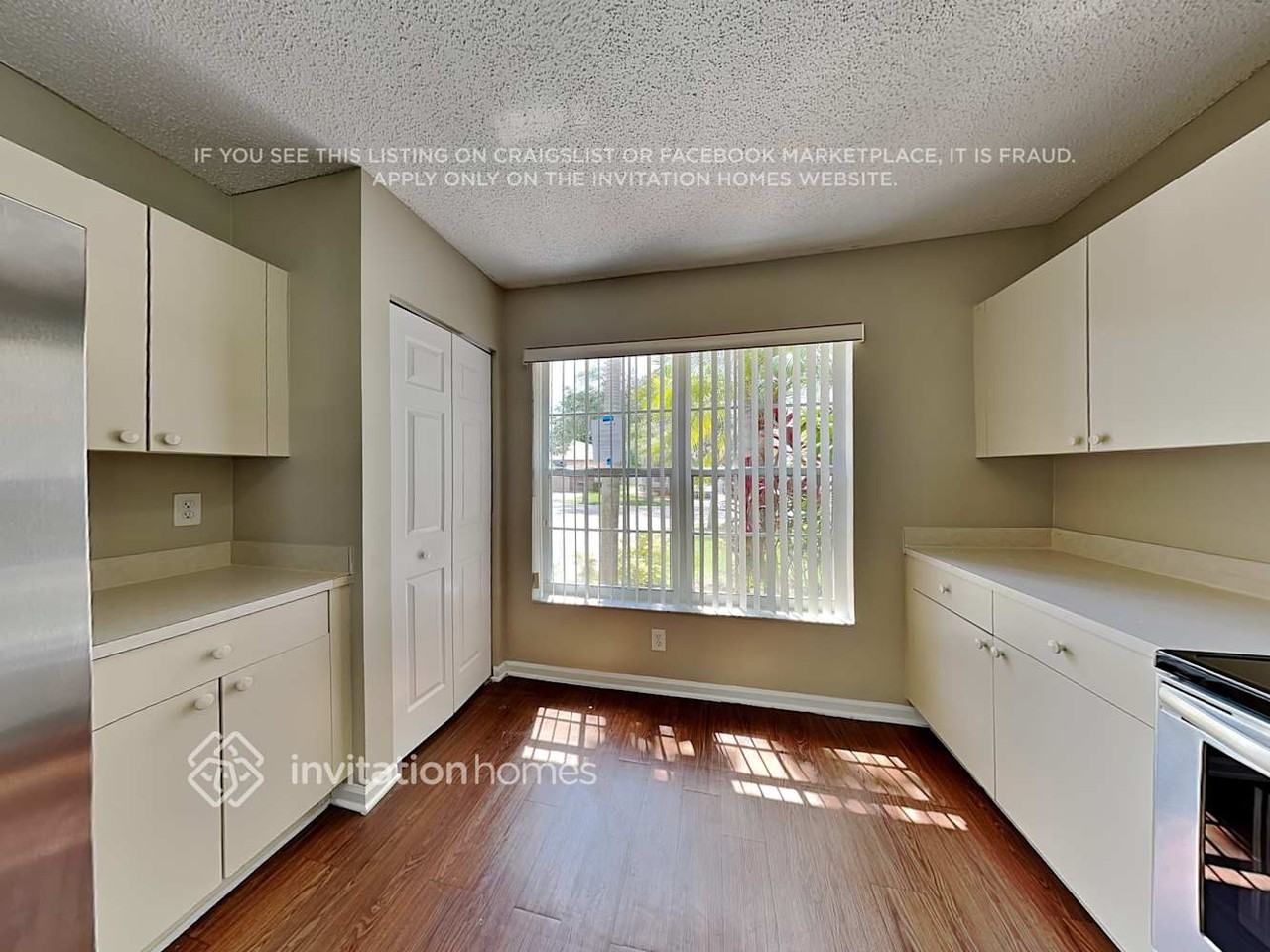 1928 Sw 177th Ave - Photo 6 of 18