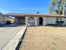 featured image of 4649 W Hubbell St