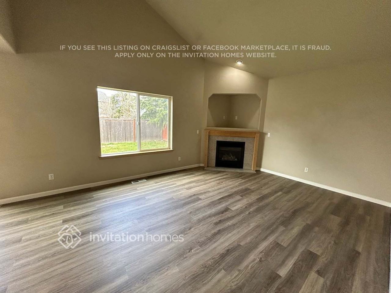 18560 96th Ave E - Photo 7 of 31