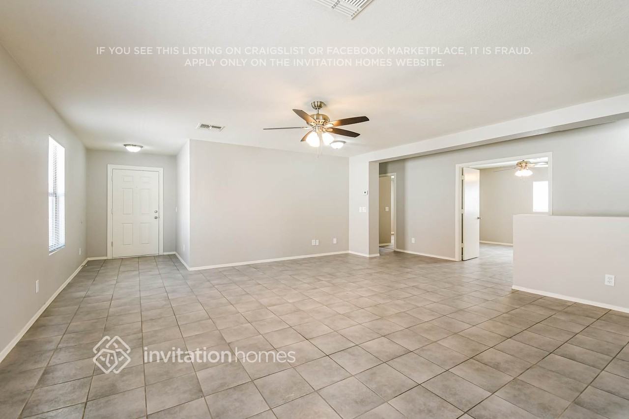 3008 W Blue Sky Dr - Photo 3 of 15