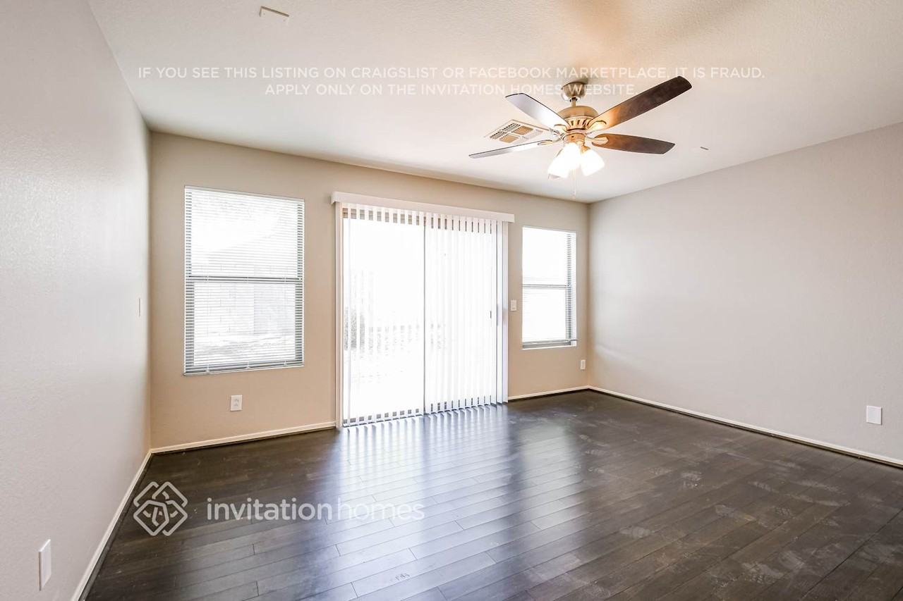 3008 W Blue Sky Dr - Photo 2 of 14
