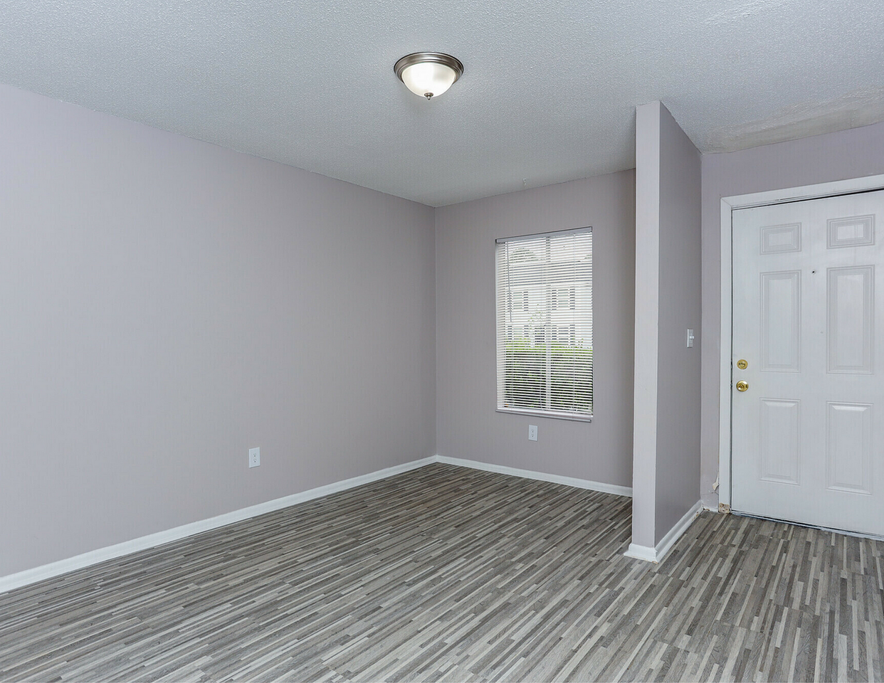 Brierwood Point Apartments - Photo 3 of 9