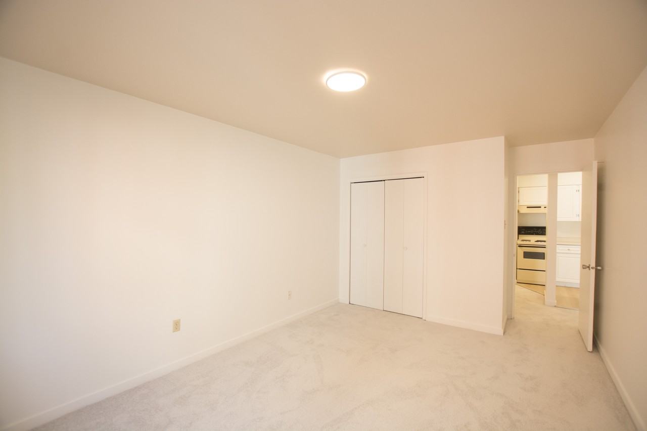 1215 Saint Georges Avenue #205 - Photo 6 of 13