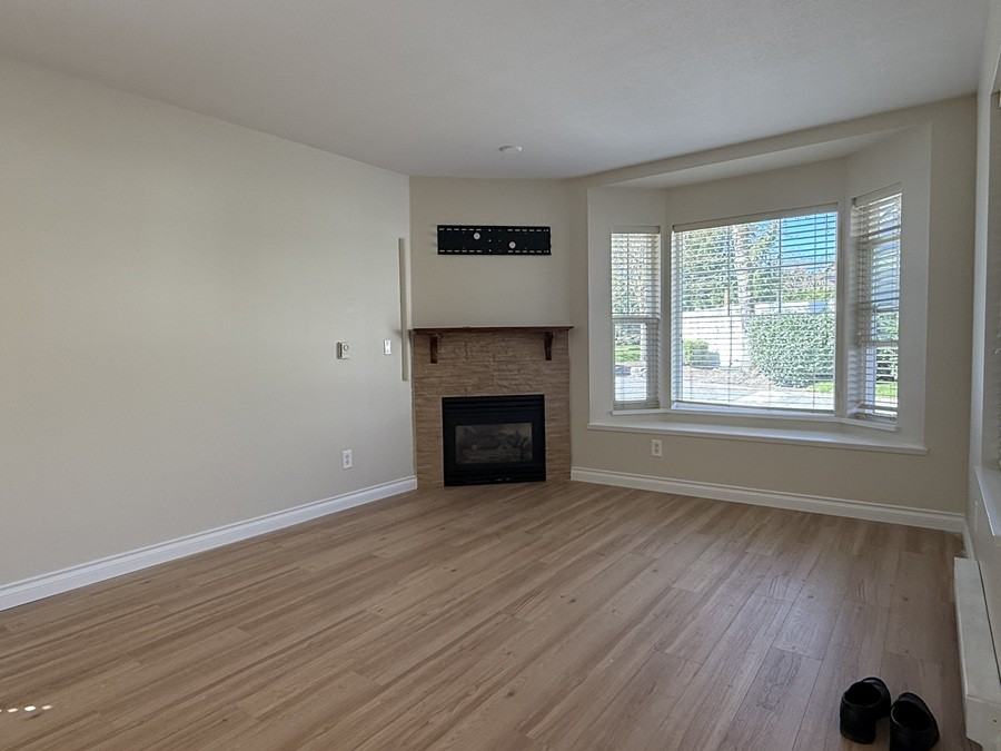 23085 118 Ave #55 - Photo 3 of 36