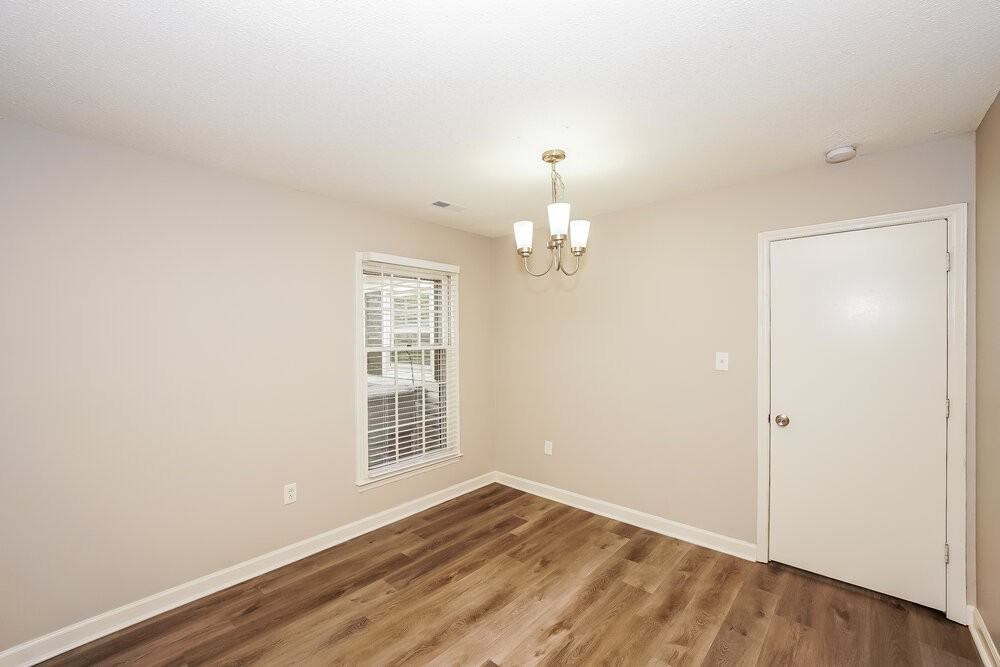 7506 Pirates Cove Ct - Photo 7 of 16