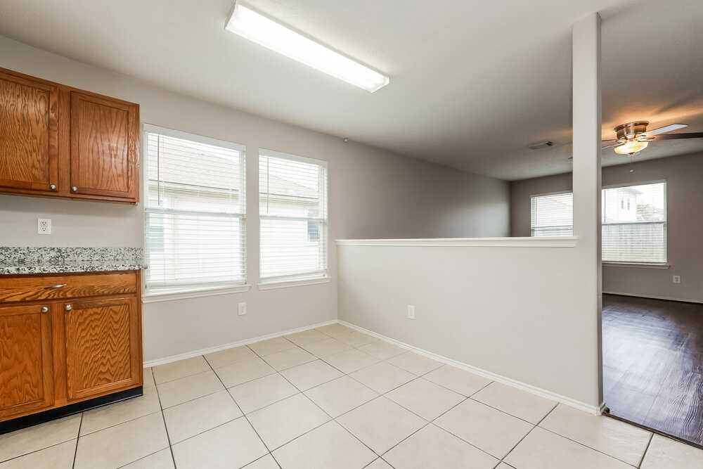 4931 Winding View Ln - Photo 7 of 16