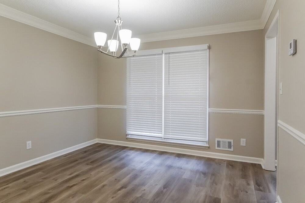 2981 Sutton Dr Sw - Photo 7 of 18