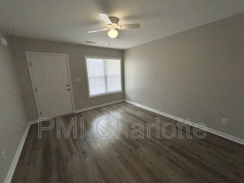 729 Fisher Ferry St #E - Photo 2 of 14