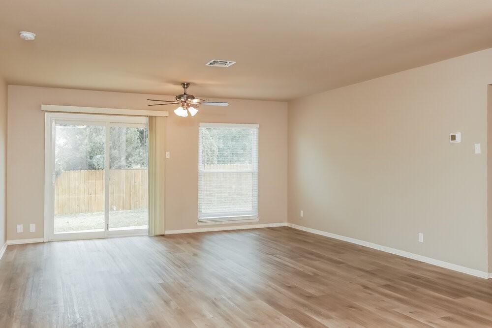 10614 Cherry Laurel - Photo 3 of 14