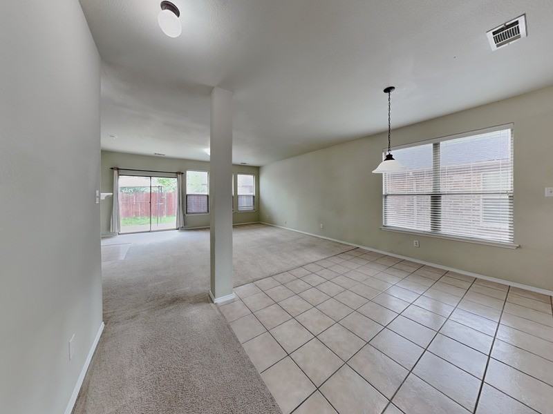 508 Lead Creek Dr - Photo 4 of 21