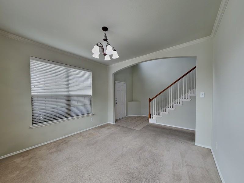 508 Lead Creek Dr - Photo 5 of 21