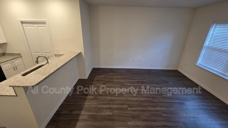 915 Ariana St #30 - Photo 5 of 19