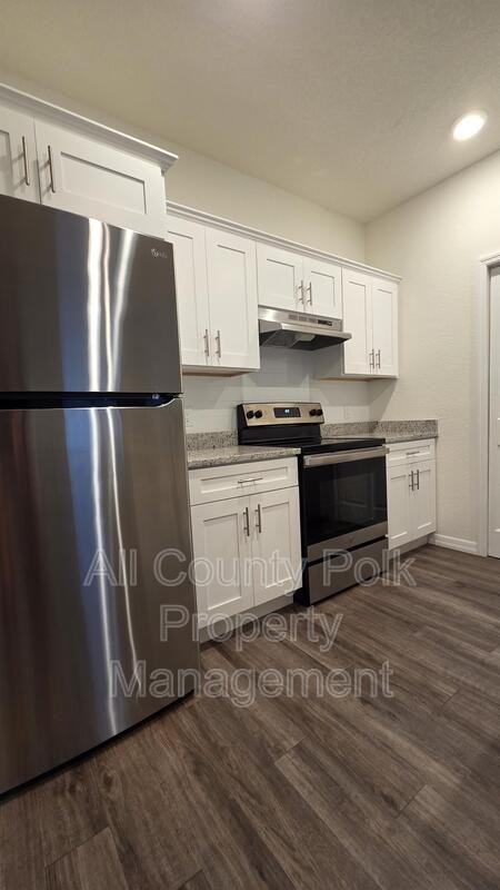 915 Ariana St #30 - Photo 7 of 19