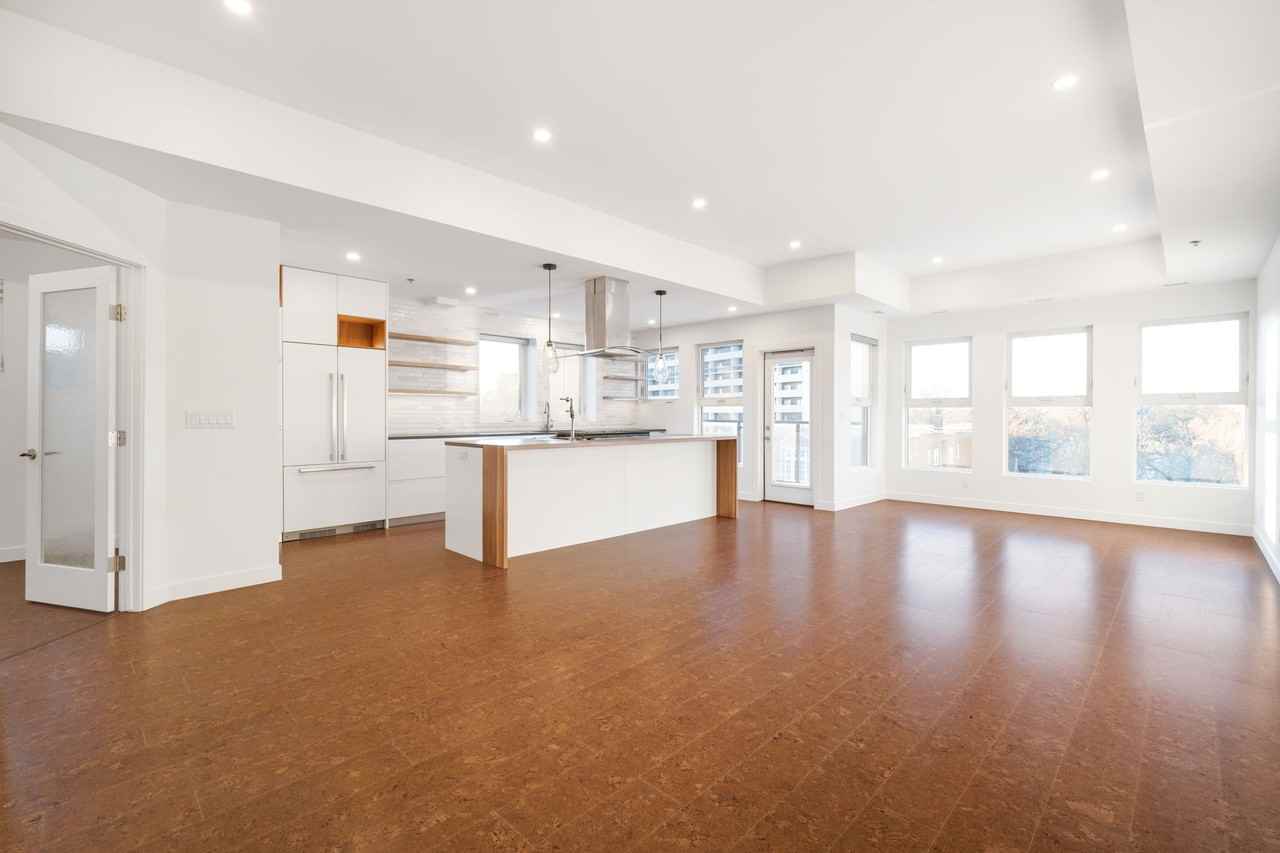 260 Wellington Cres - Photo 6 of 24