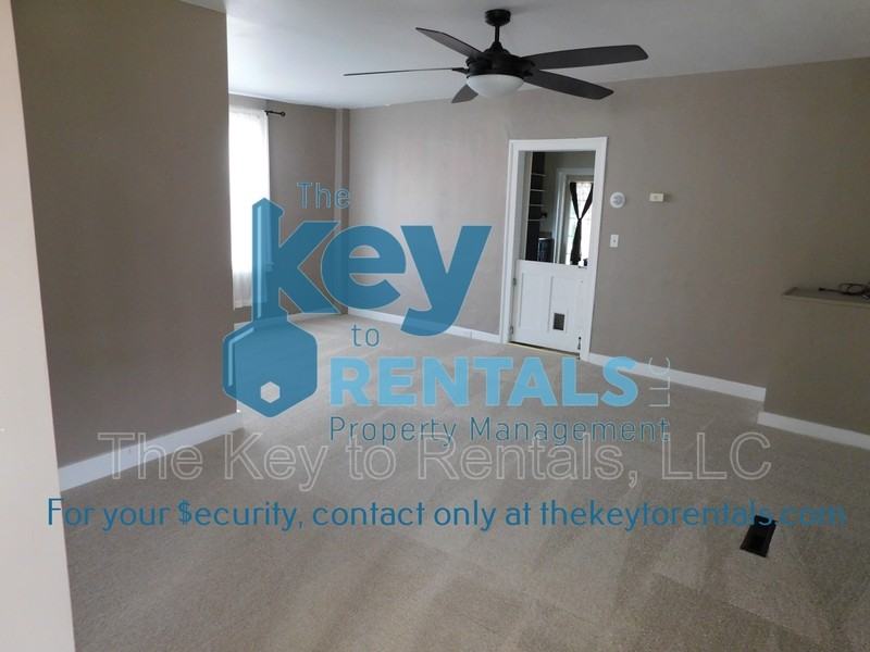 321 N Main St - Photo 5 of 19