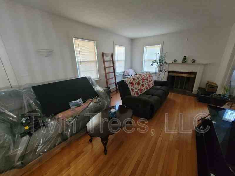 5820 Main St #3 - Photo 7 of 14