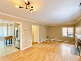 348 Llewellyn Mews - Photo 1 of 1