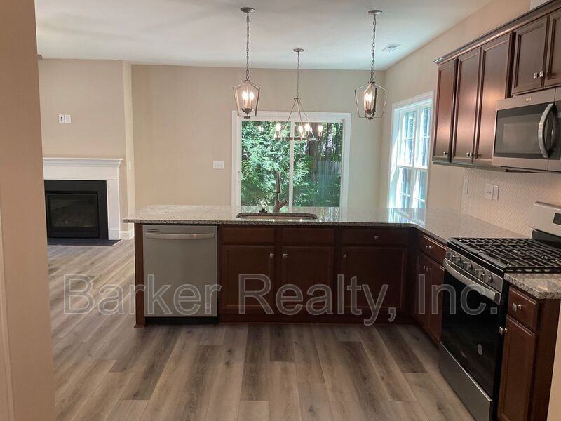 144 Tuska Hills Dr - Photo 4 of 15