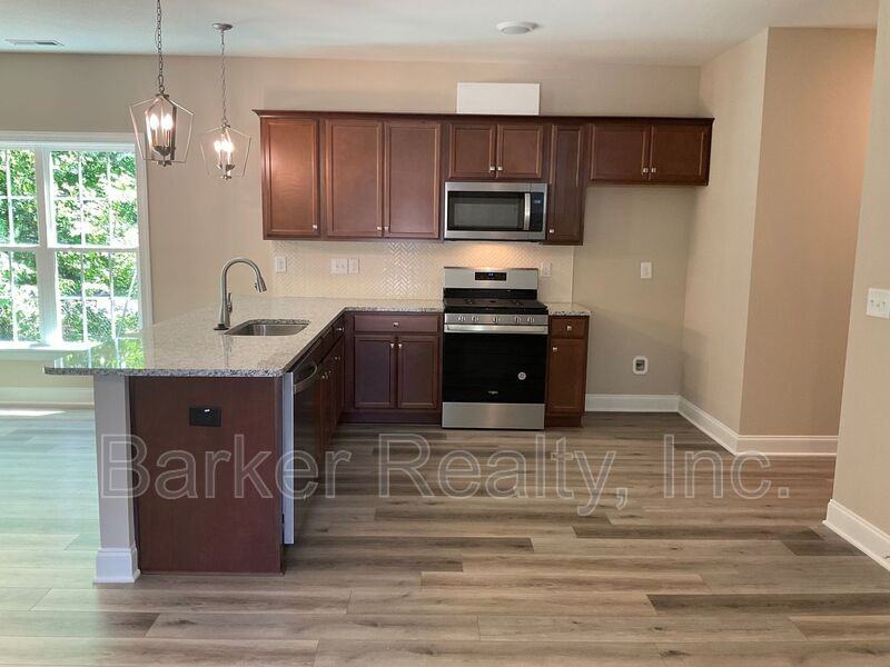 144 Tuska Hills Dr - Photo 5 of 15