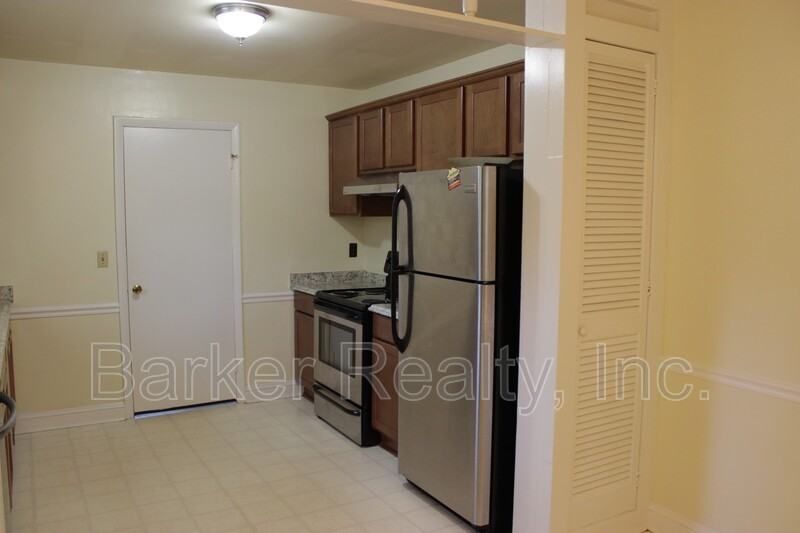 405 Killington Dr - Photo 4 of 15