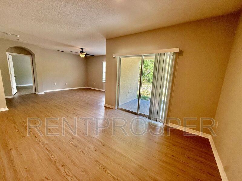 930 Summer Glen Dr - Photo 4 of 15