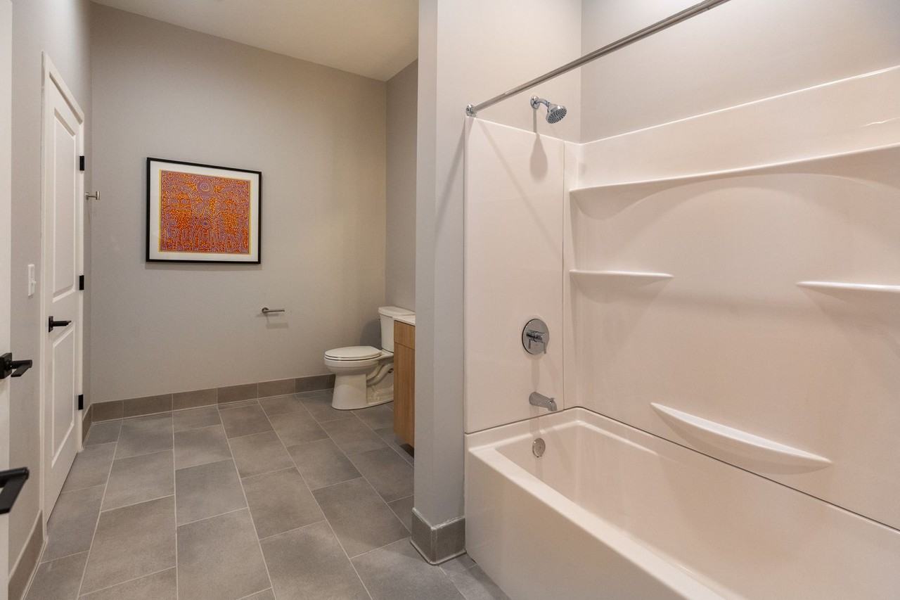 Founders Square - Photo 3 of 5