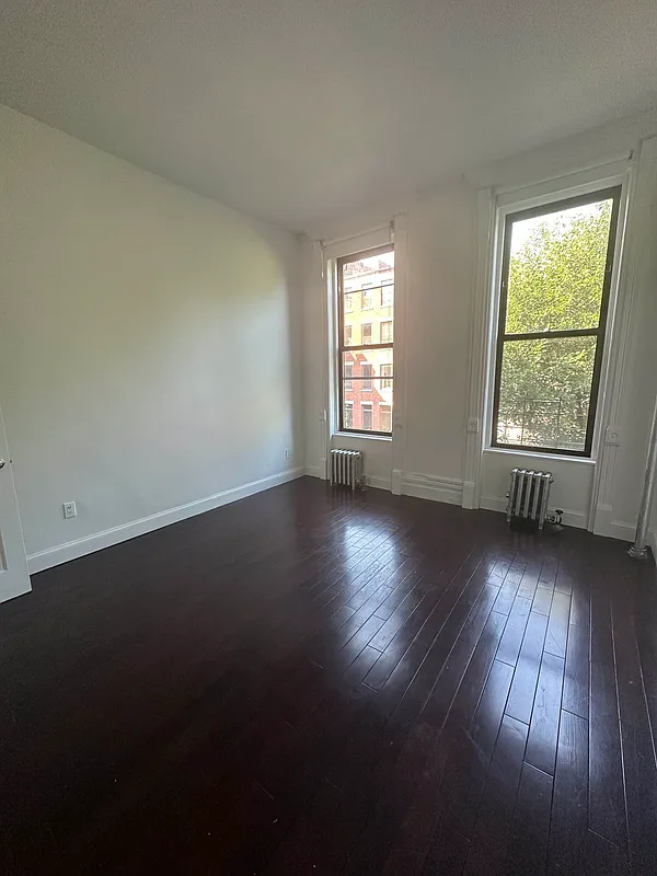 19 West 122nd Street #3 - Photo 3 of 10