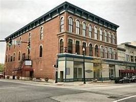 featured image of 102 N 3rd St