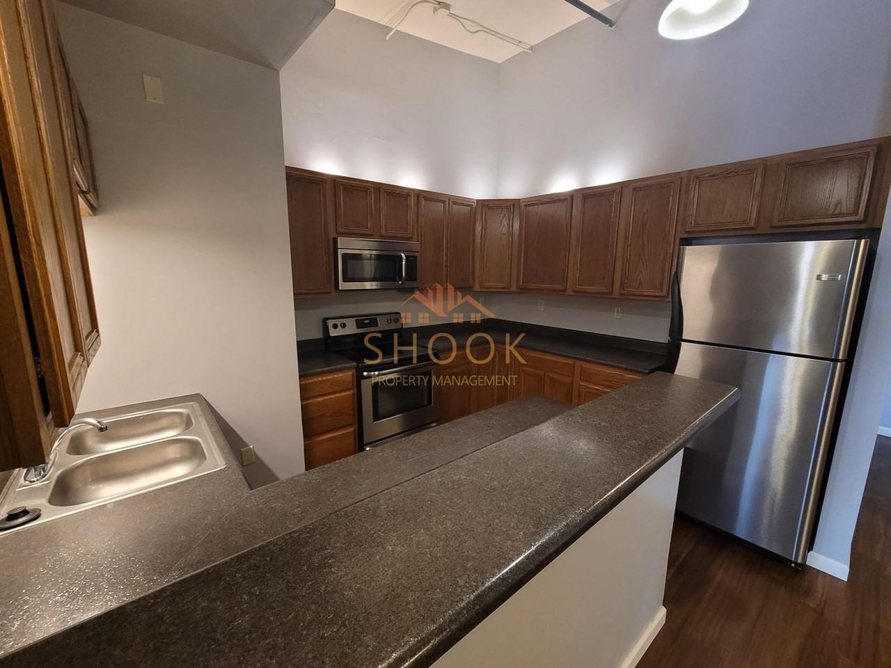 102 N 3rd Street - Photo 7 of 29