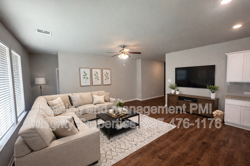 115 Rue Chateau Royal - Photo 6 of 21