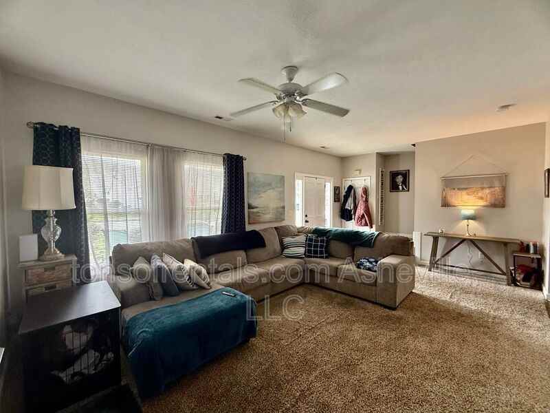 23 Scottish Cir - Photo 2 of 9