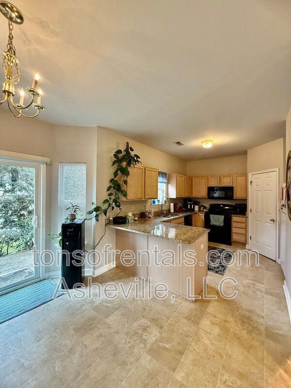 23 Scottish Cir - Photo 4 of 9