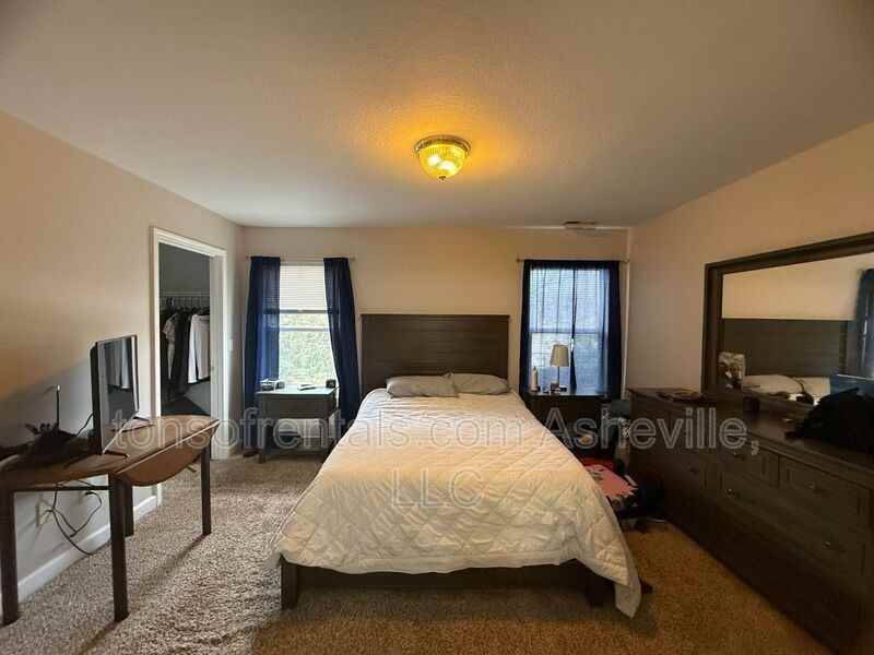 23 Scottish Cir - Photo 5 of 9