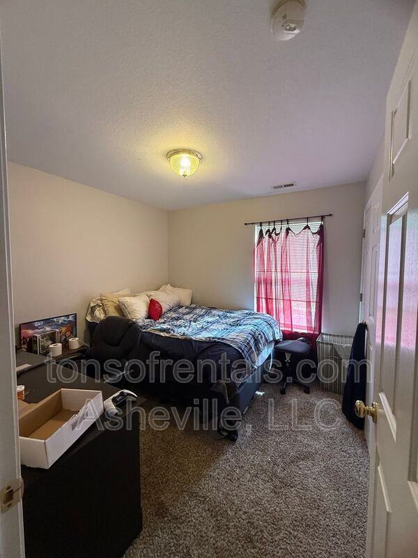 23 Scottish Cir - Photo 6 of 9