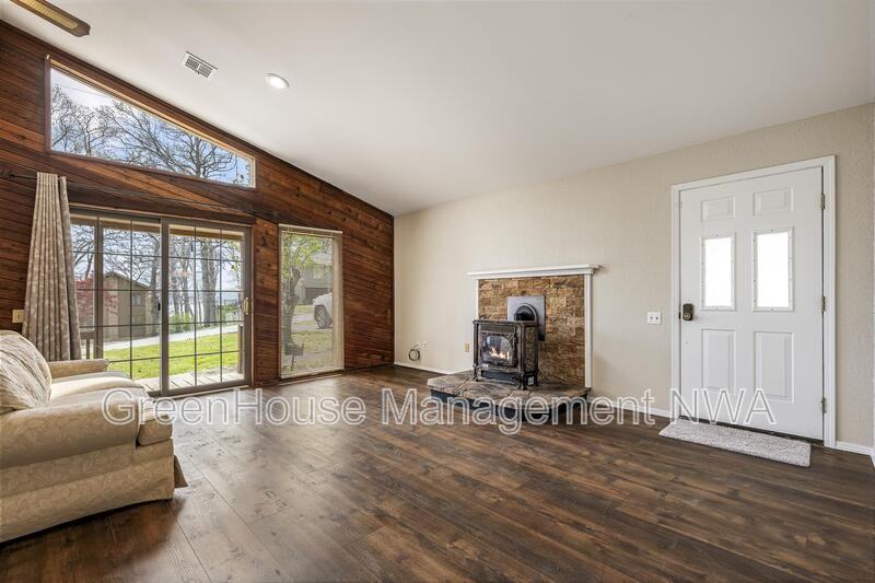 8392 S Lakeshore Dr #8392LAKE - Photo 6 of 39