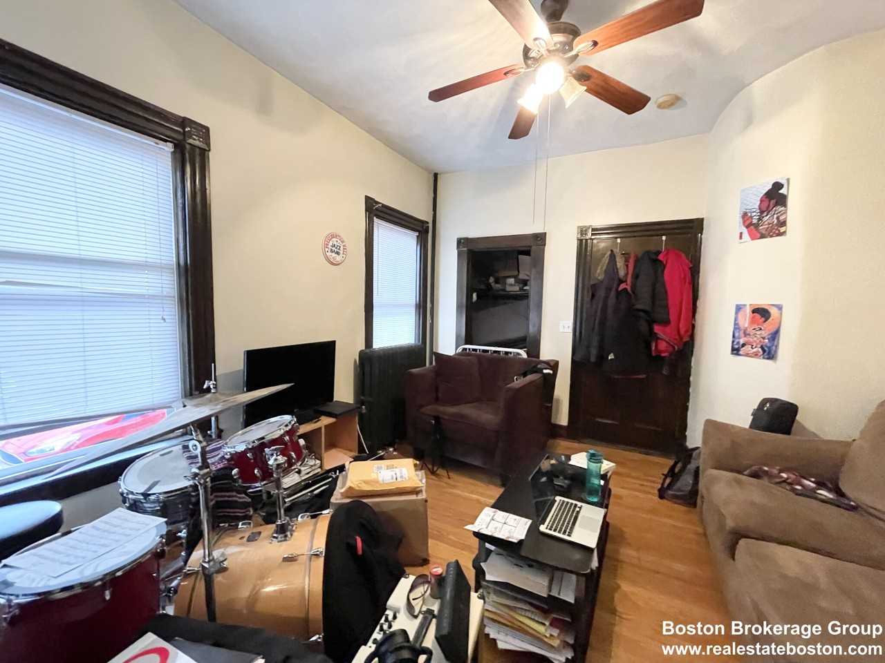 112 Allston St #1 - Photo 4 of 10