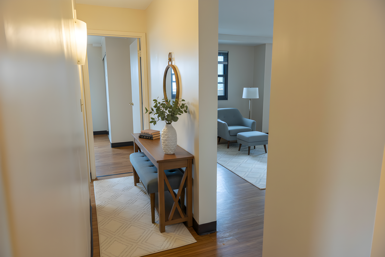 Bayview Towers - Photo 4 of 12