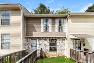 6107 Crest Green Rd - Photo 1 of 1