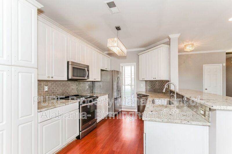 1135 Berwick Rd - Photo 6 of 21